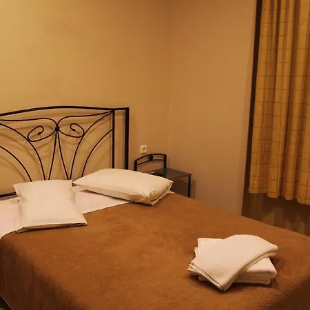 Hotel Athinaikon *